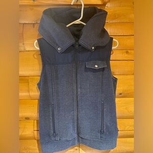 Burton zipper vest